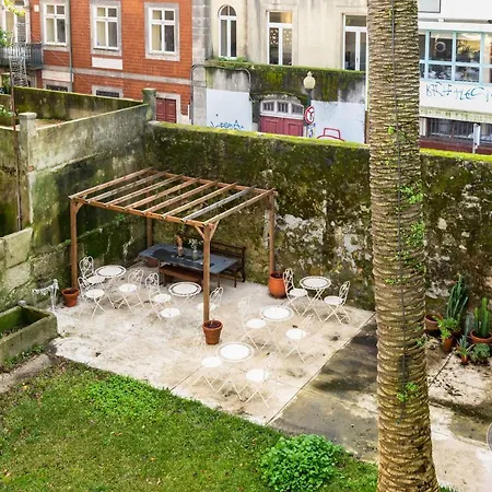 Casa Antiga 2*