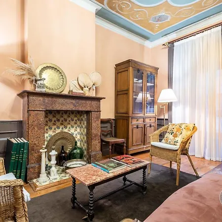 Guest house Casa Antiga 2*